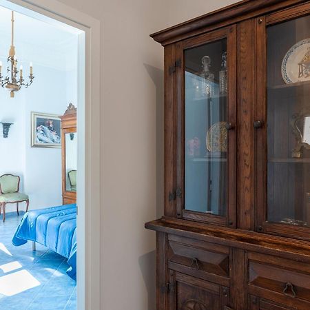 نابولي B&B Le Stanze Dei Mille المظهر الخارجي الصورة